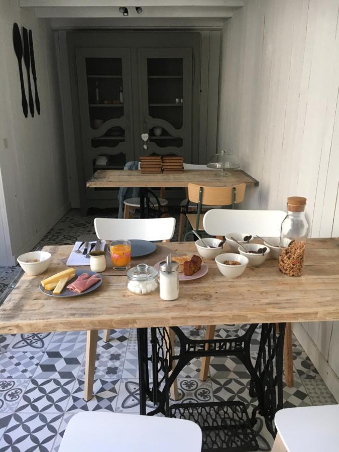 O 36 Rempart Sud Bed & Breakfast